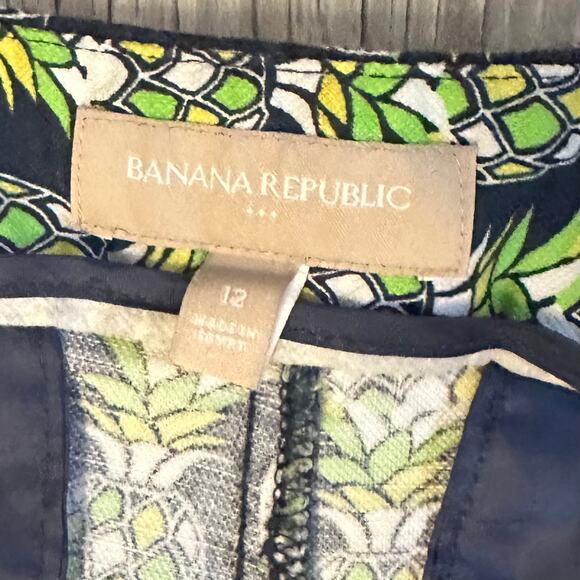 Banana Republic Women’s Size 12 Navy Blue Pineapples‎ Waist 34” - Picture 3 of 8